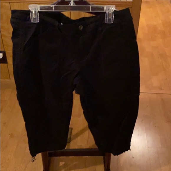 Women’s cropped pants - Picture 3 of 6